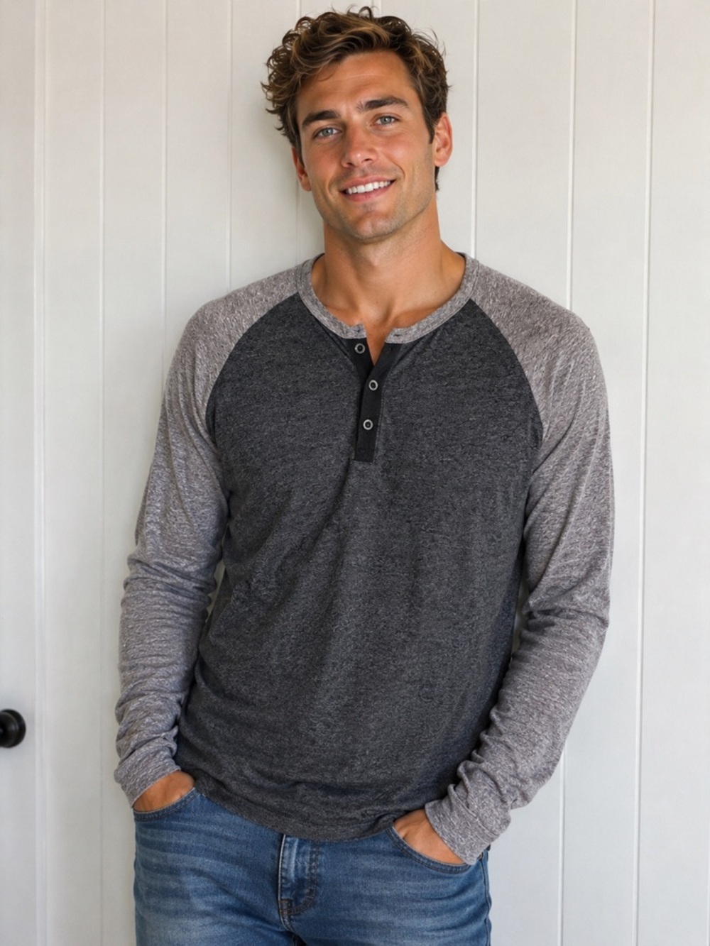 Lucky Brand Men’s Medium Gray Raglan Henley Long Sleeve NWT